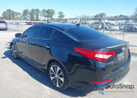 2013 Kia Optima Sx z USA, uszkodzony, nr VIN 5XXGR4A63DG116621